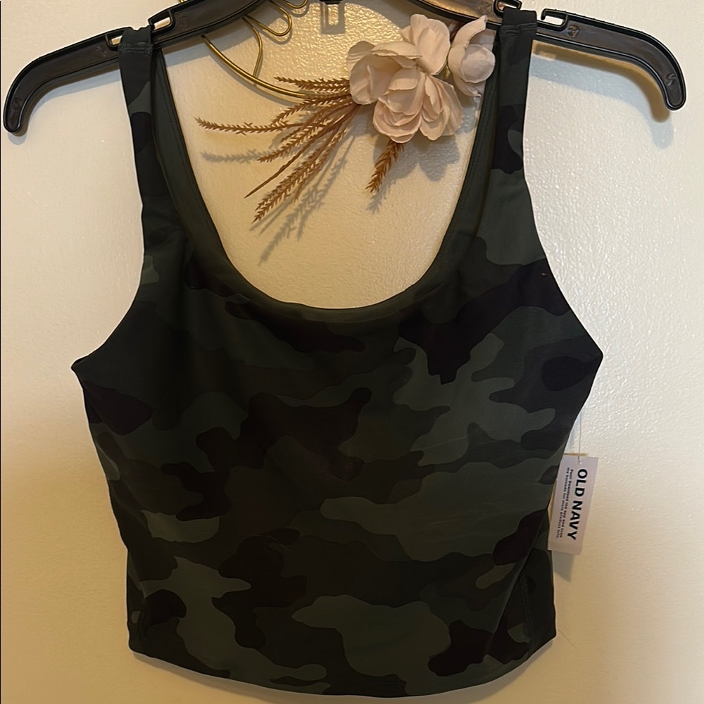 Old Navy Green and Black Camo Tank